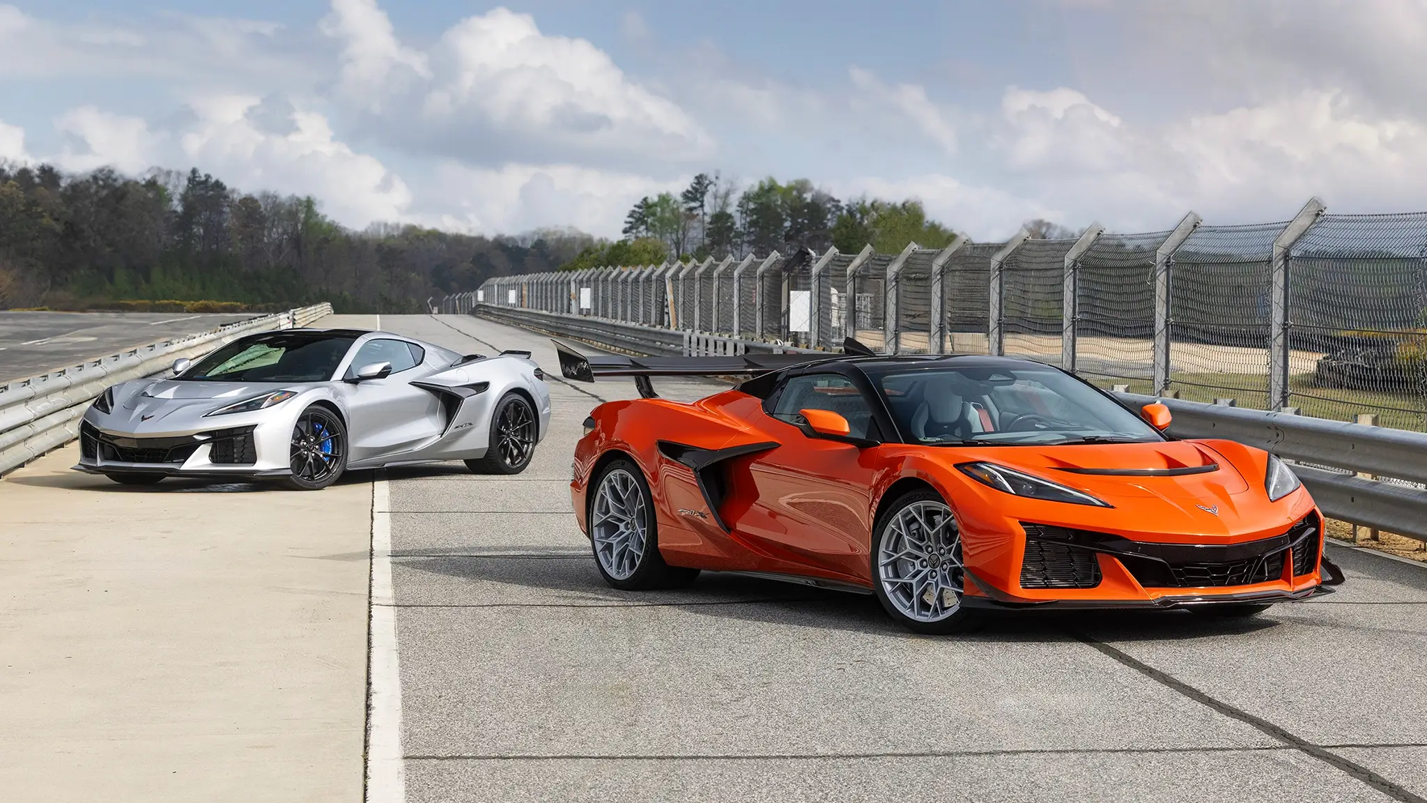 Chevrolet Corvette ZR1X - duas versões