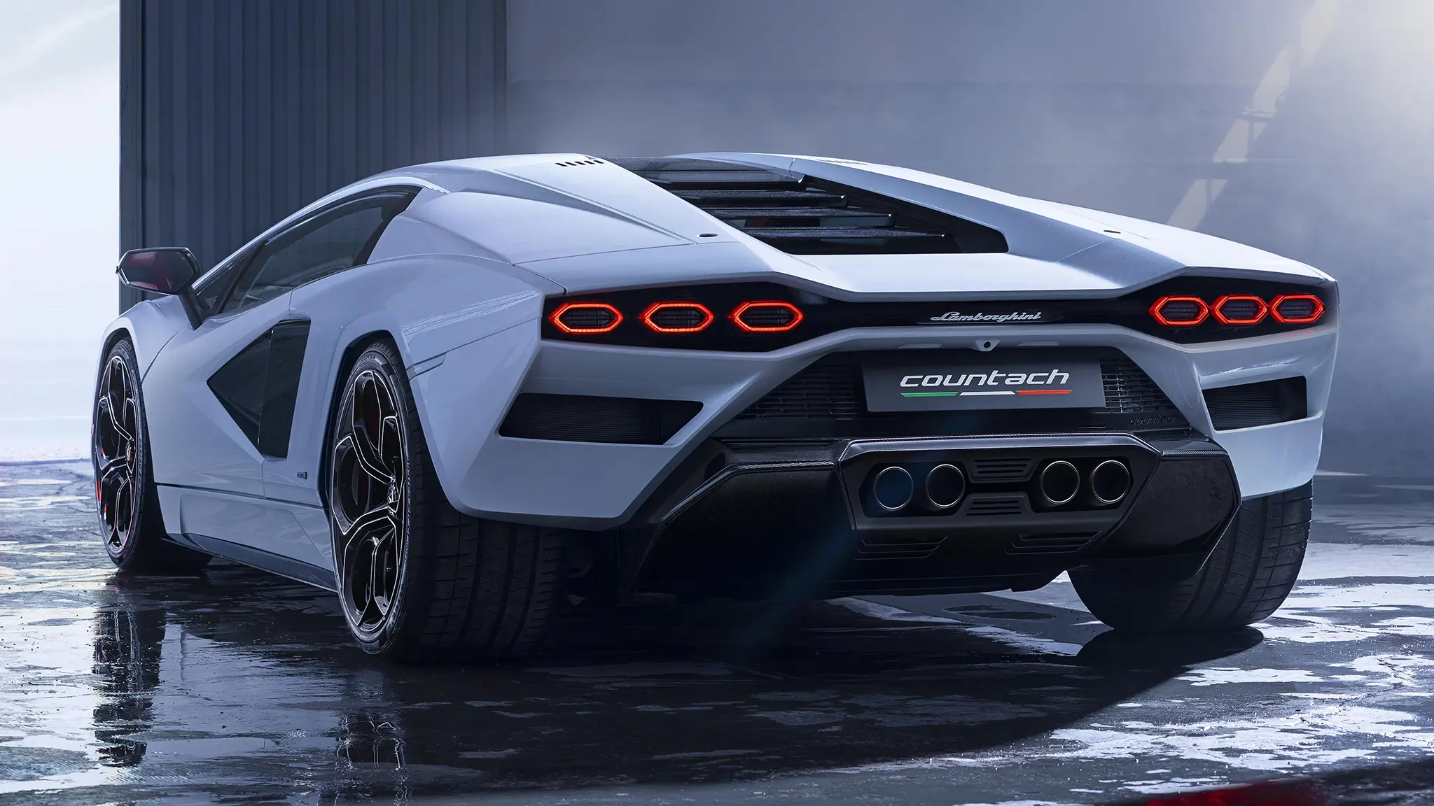 Lamborghini Countach LPI 800-4