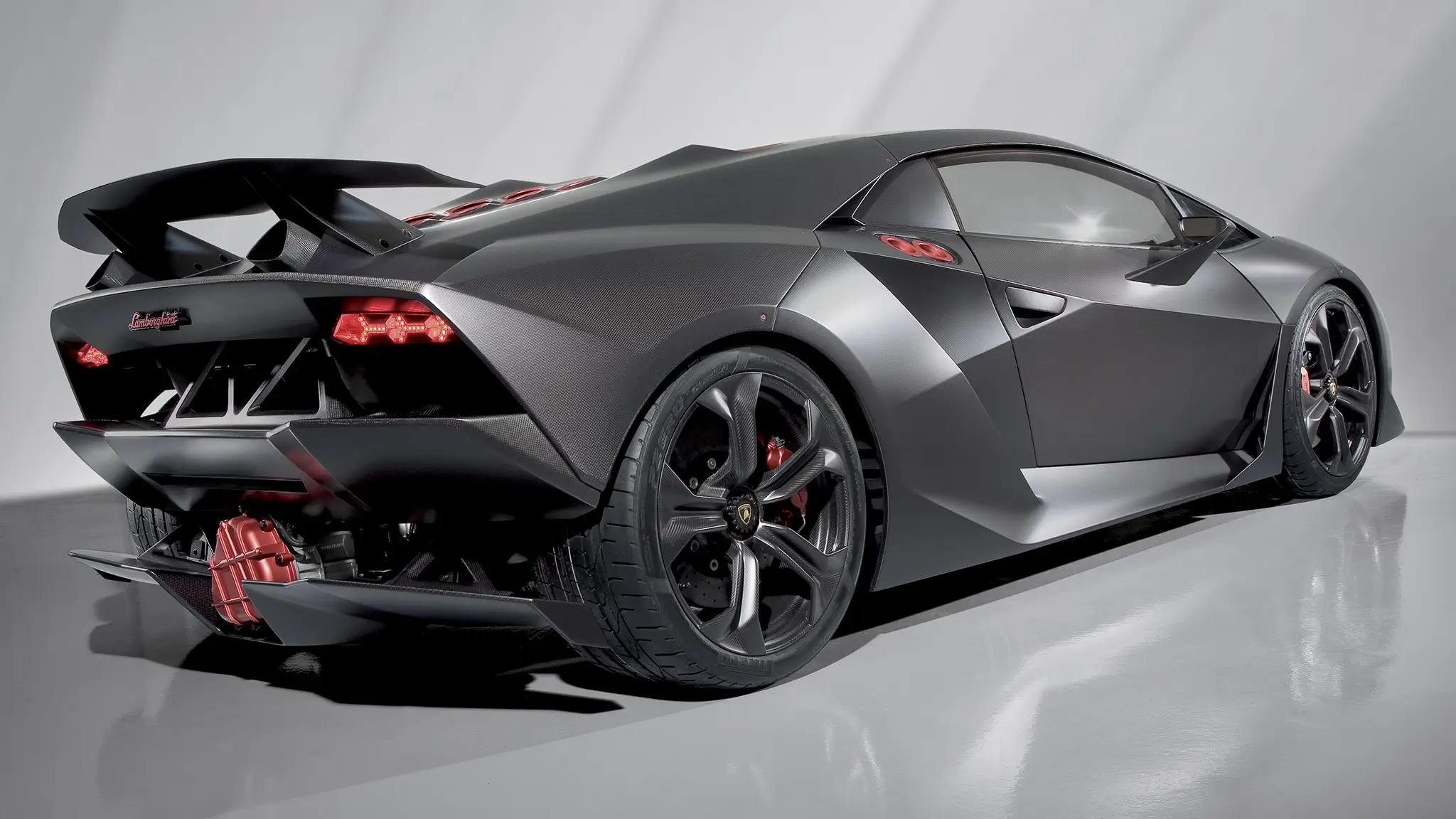 Lamborghini Sesto Elemento