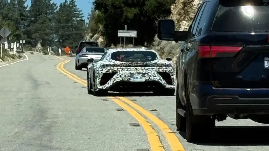 Lexus "LFR"