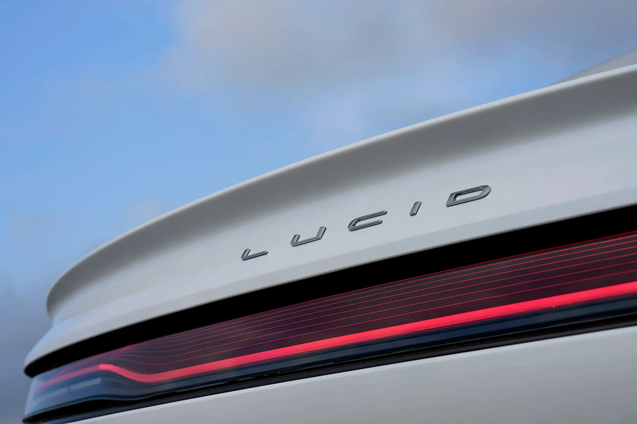 Lucid Air Pure - logótipo da marca