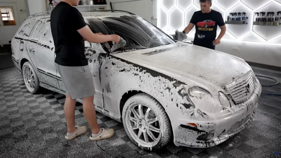 Mercedes-AMG E55 Station - detalhe