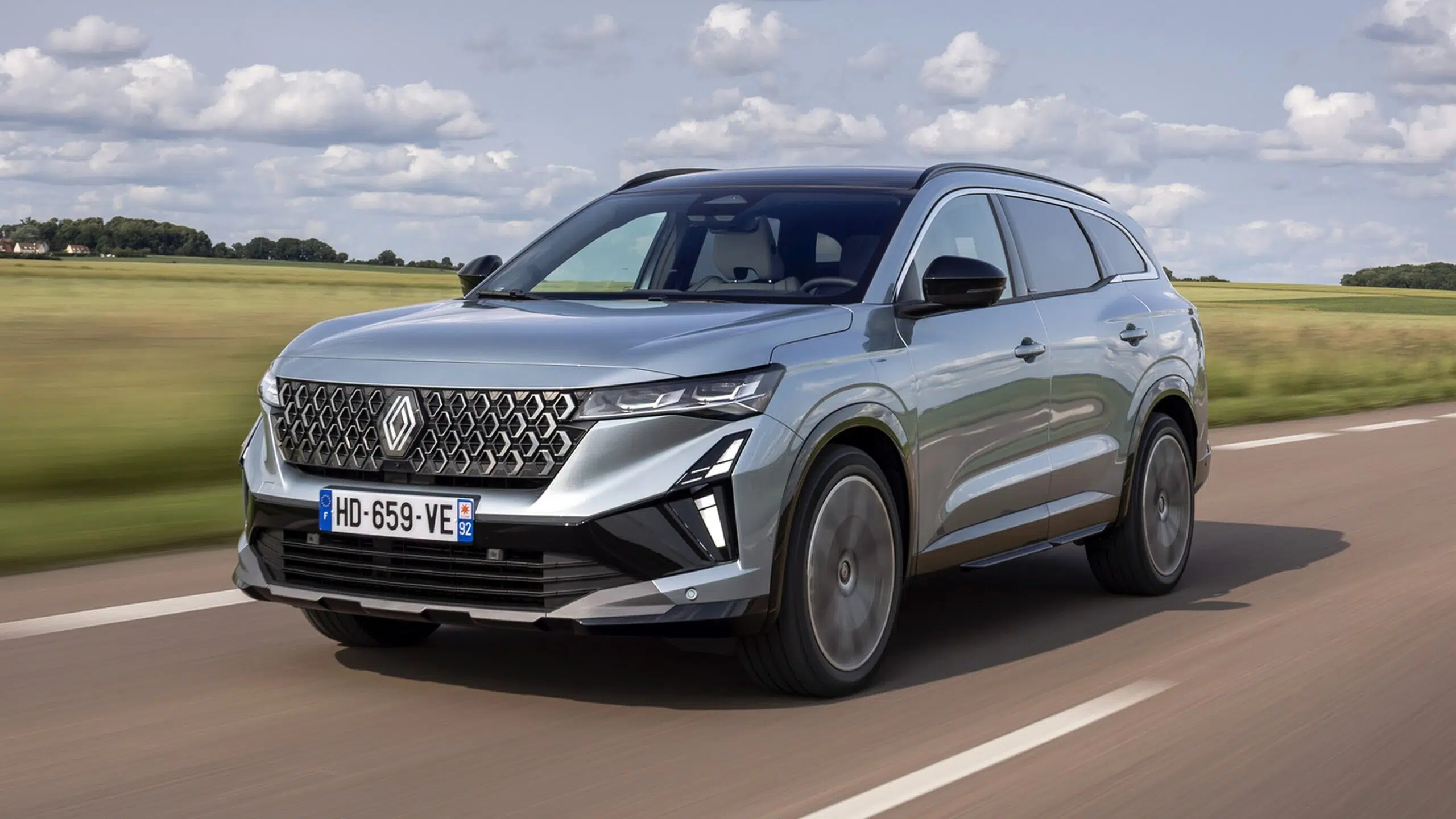 Renault Espace 2025 já tem preços para Portugal. Conheça a gama