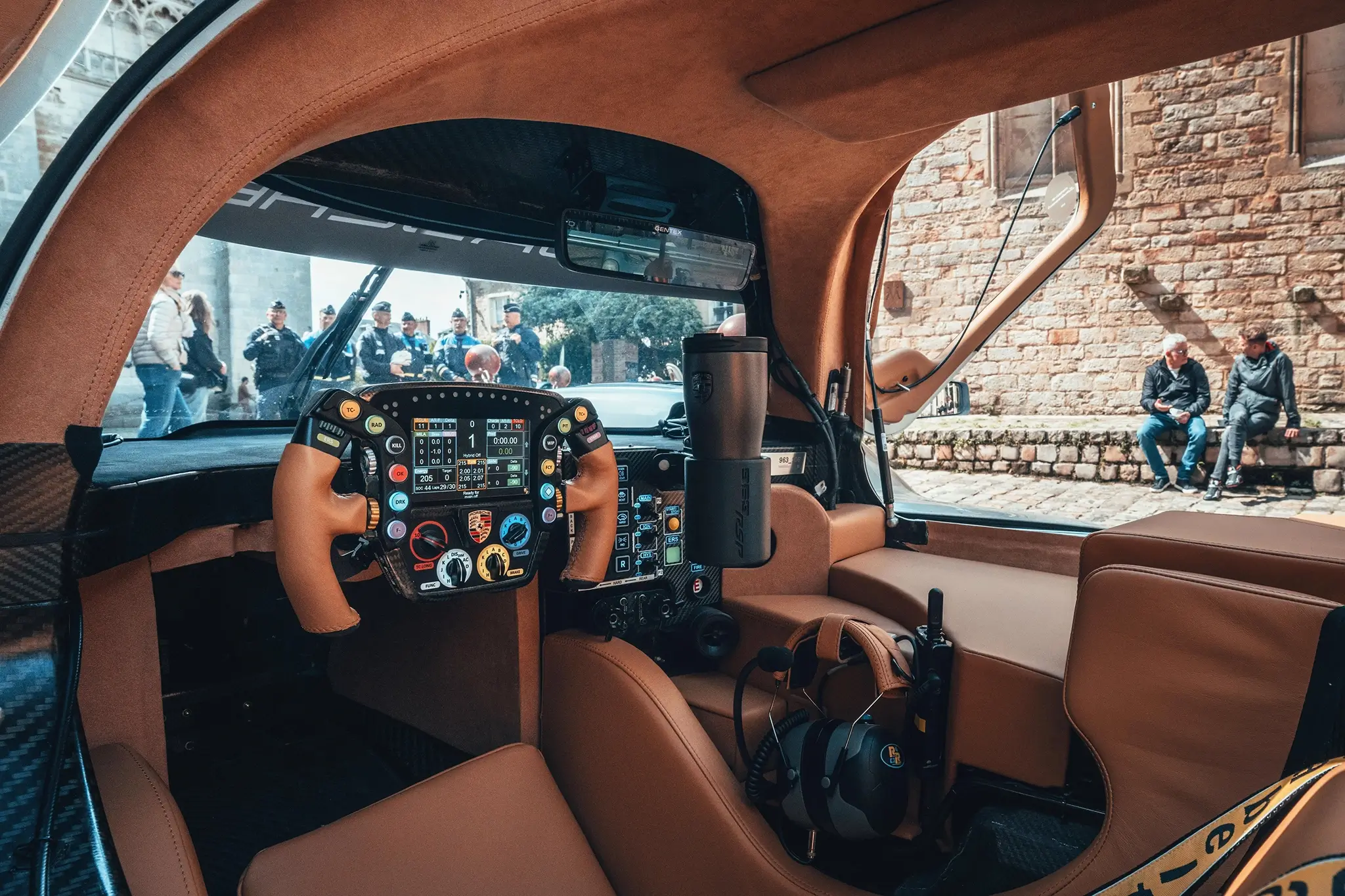 Porsche 963 RSP - interior