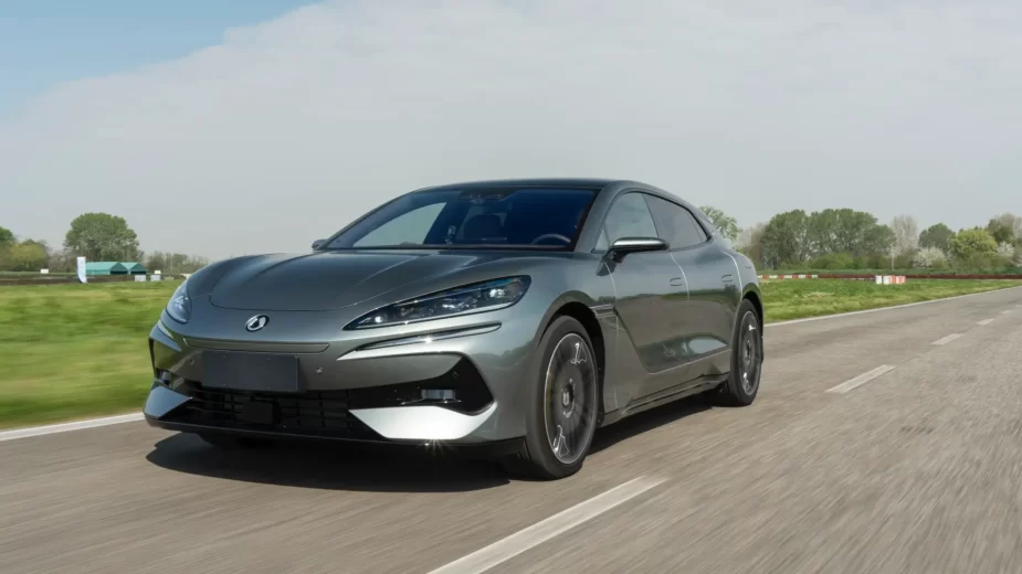 denza z9 GT
