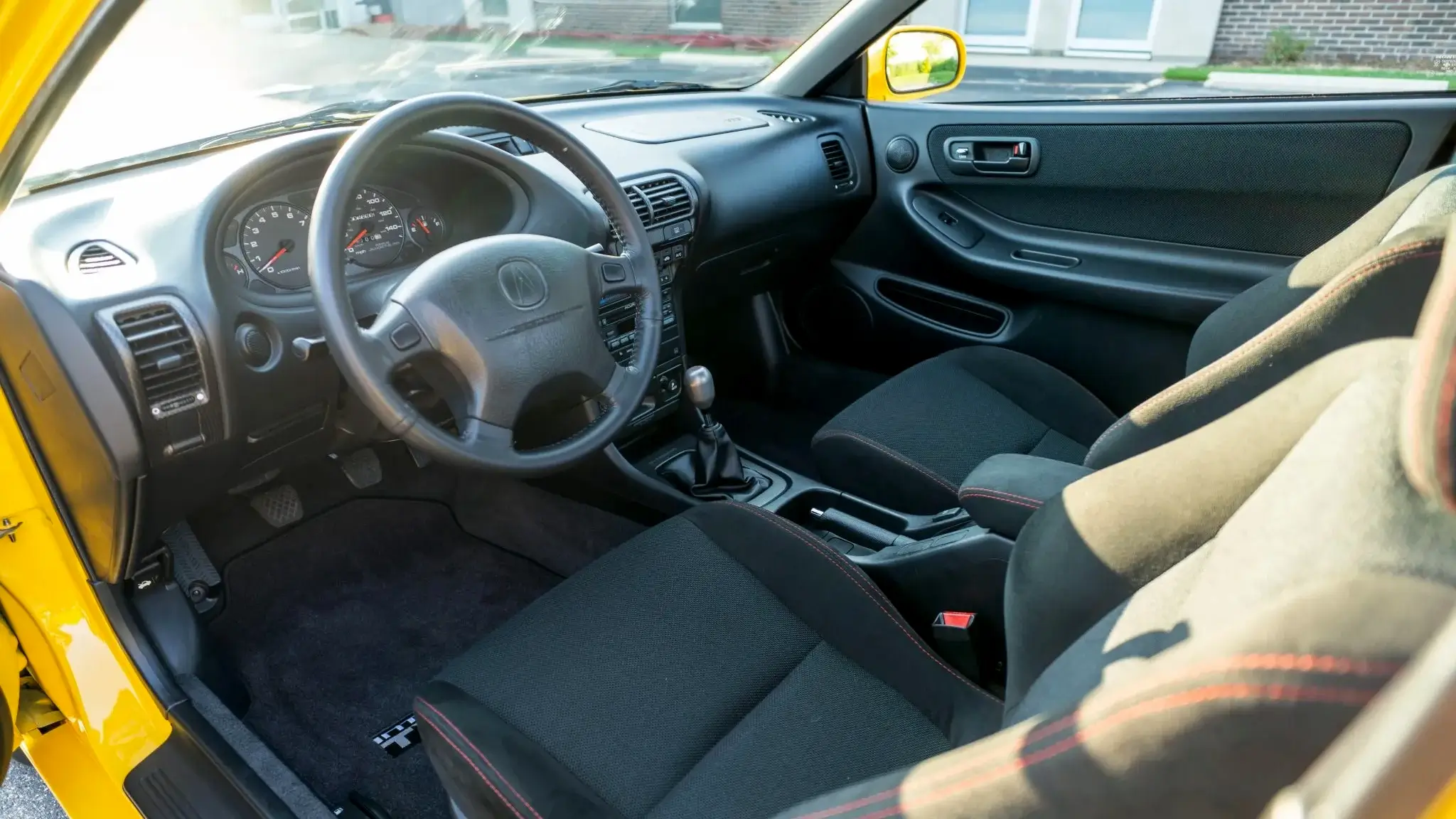 Acura Integra Type R - interior