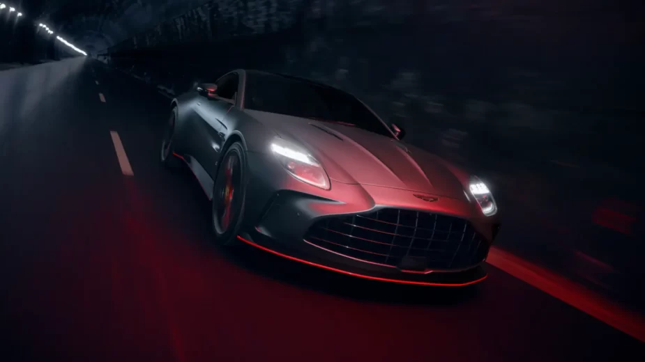 Aston Martin Vantage S dianteira