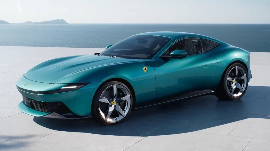 Ferrari Amalfi - frente