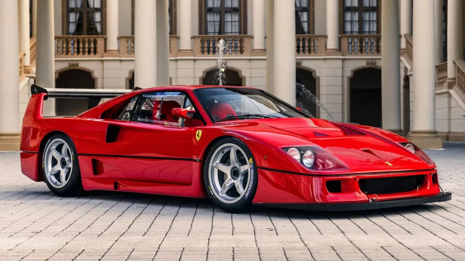 Ferrari F40 LM by Michelotto - 3/4 de frente