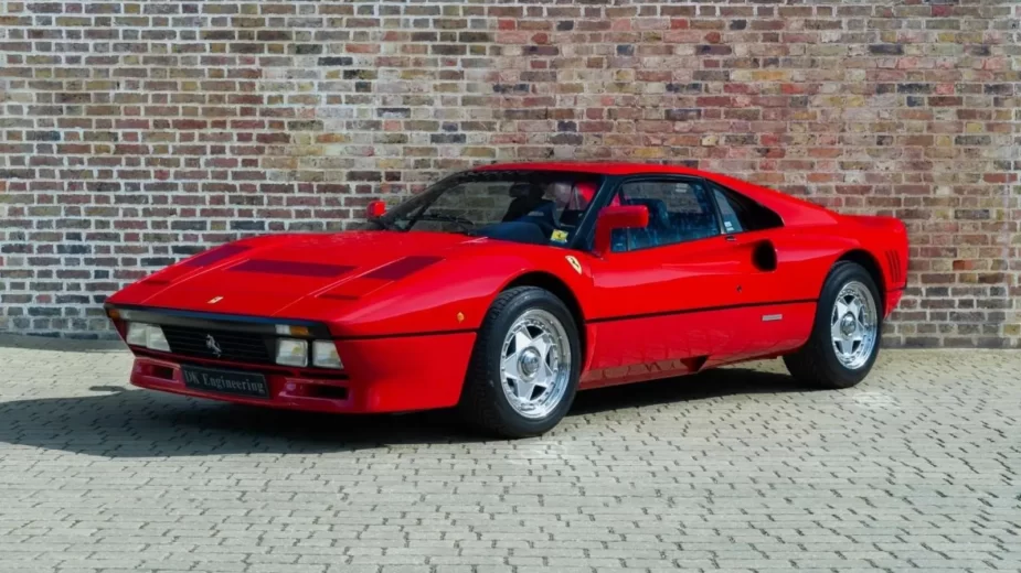 Ferrari 288 GTO, frente 3/4