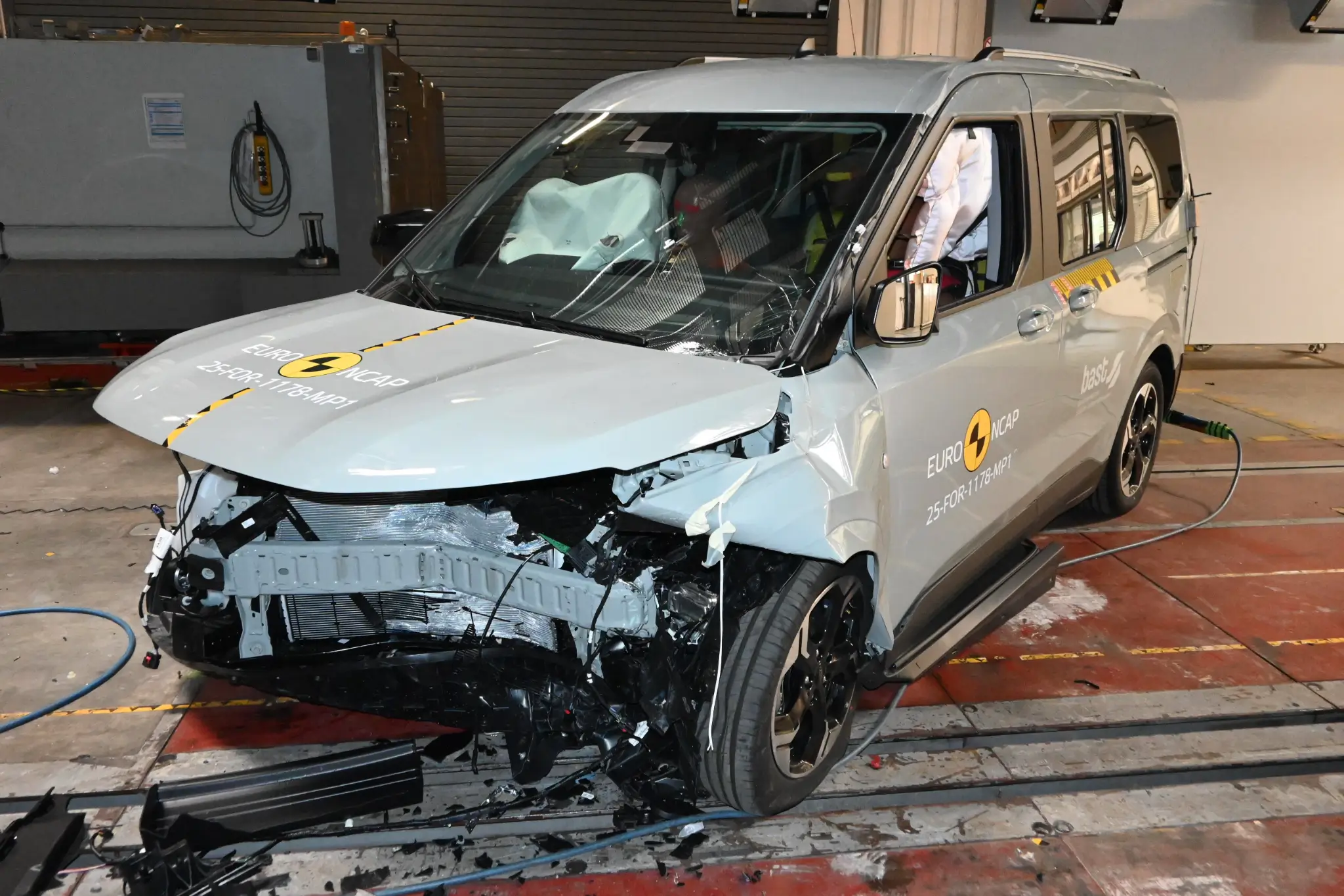 Ford Tourneo Courier Euro NCAP