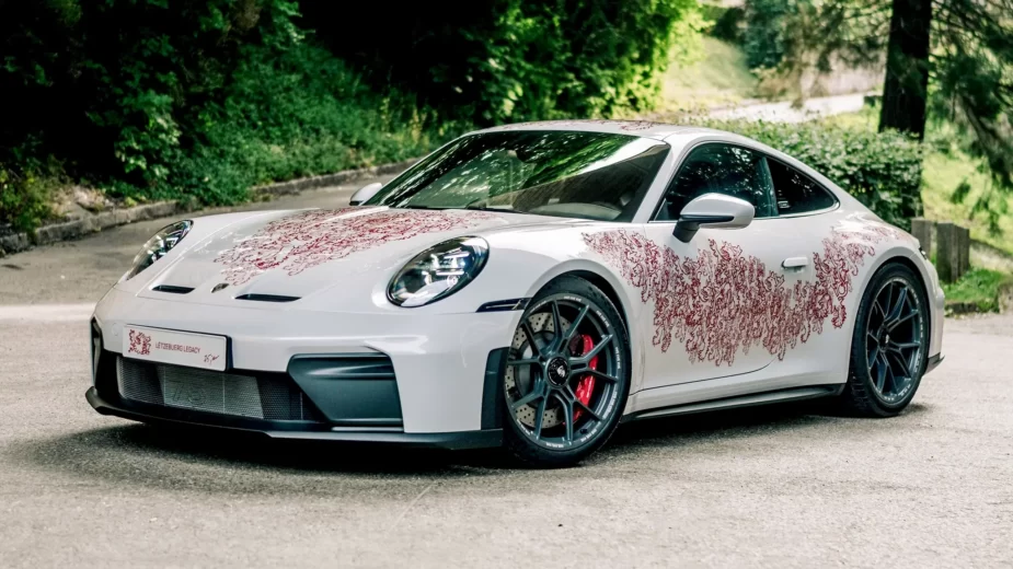 Porsche 911 Lëtzbuerg Legacy - 3/4 de frente