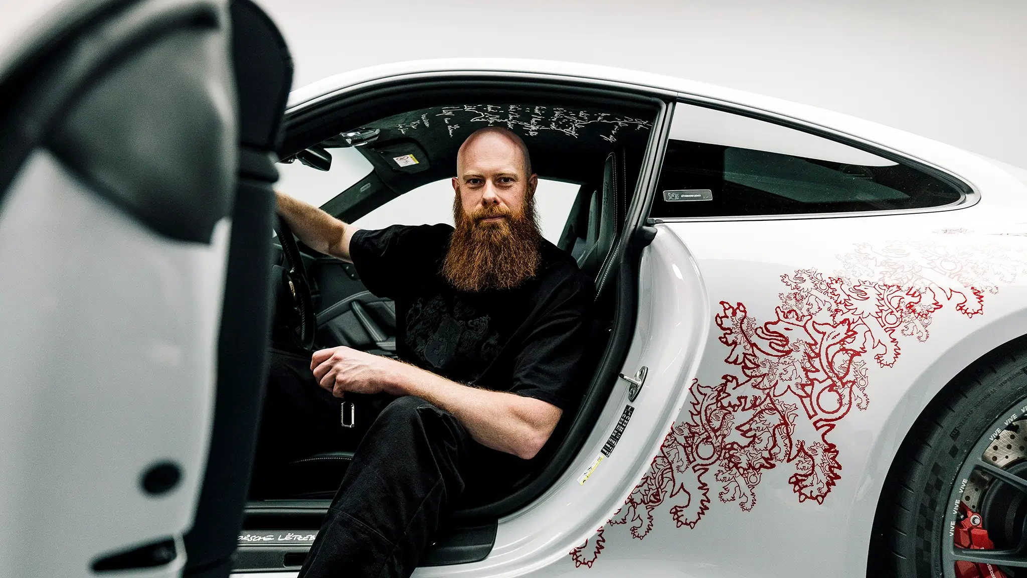 Porsche 911 Lëtzbuerg Legacy - artista responsável pela pintura