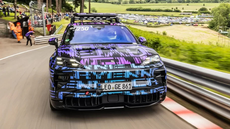 Porsche Cayenne Electric - frente