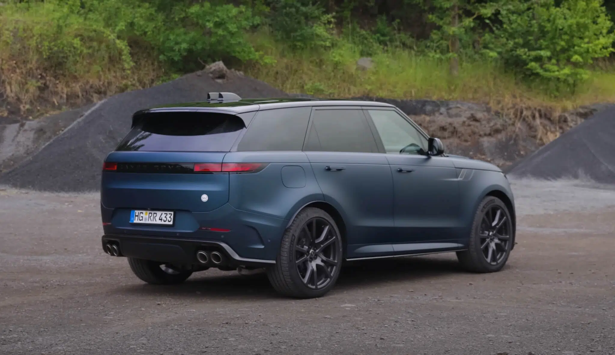 Range Rover Sport SV perfil