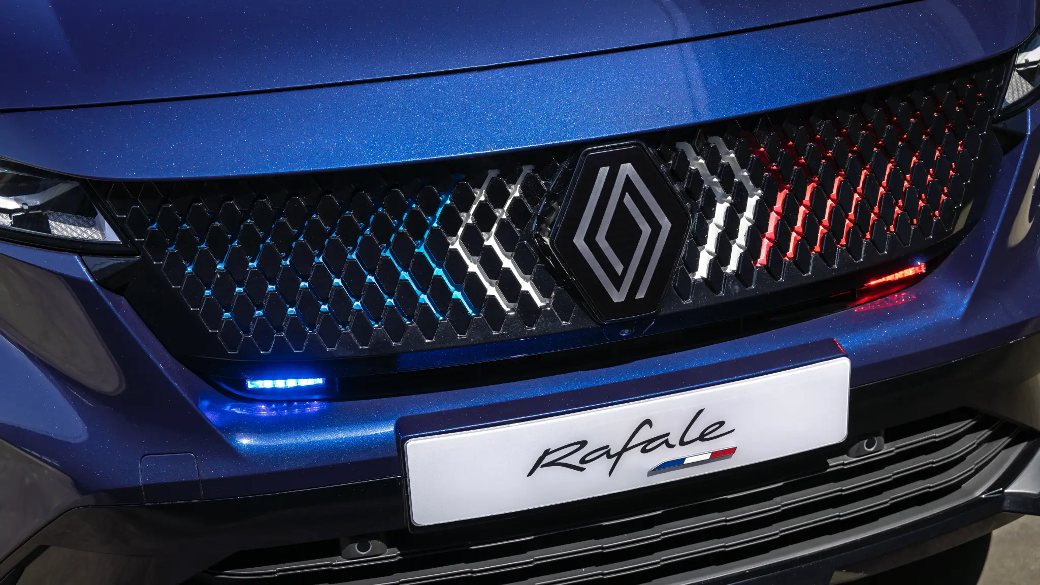 Renault Rafale Presidencial - grelha frontal
