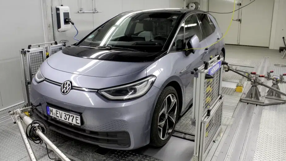 Volkswagen ID.3 - Teste ADAC - frente