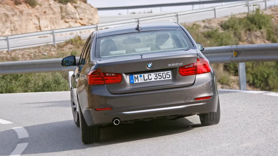 BMW 320d, traseira