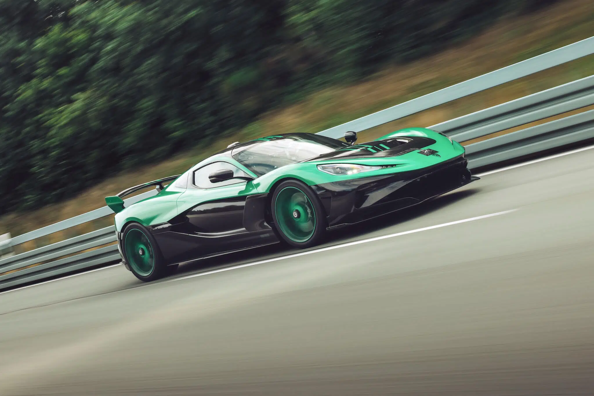 rimac nevera r bate 24 recordes