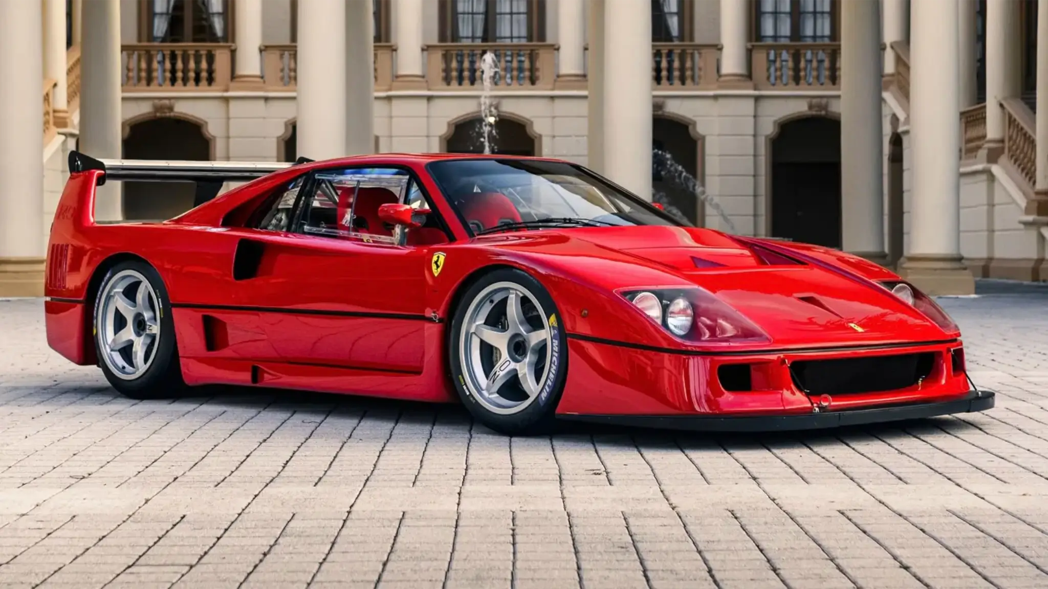 Ferrari F40 LM by Michelotto — dianteira 3/4