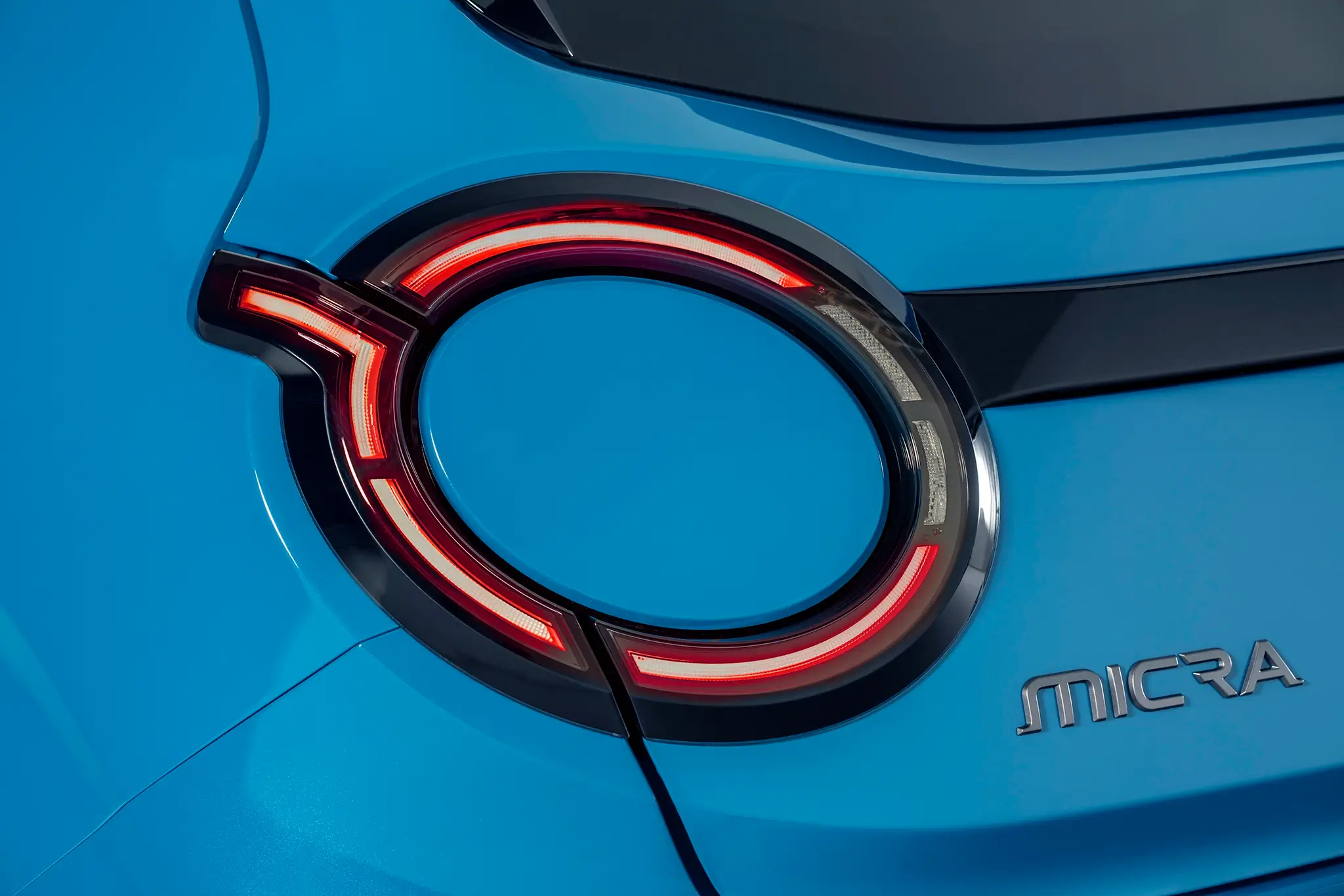Nissan Micra 2025 - detalhe do grupo ótico traseiro