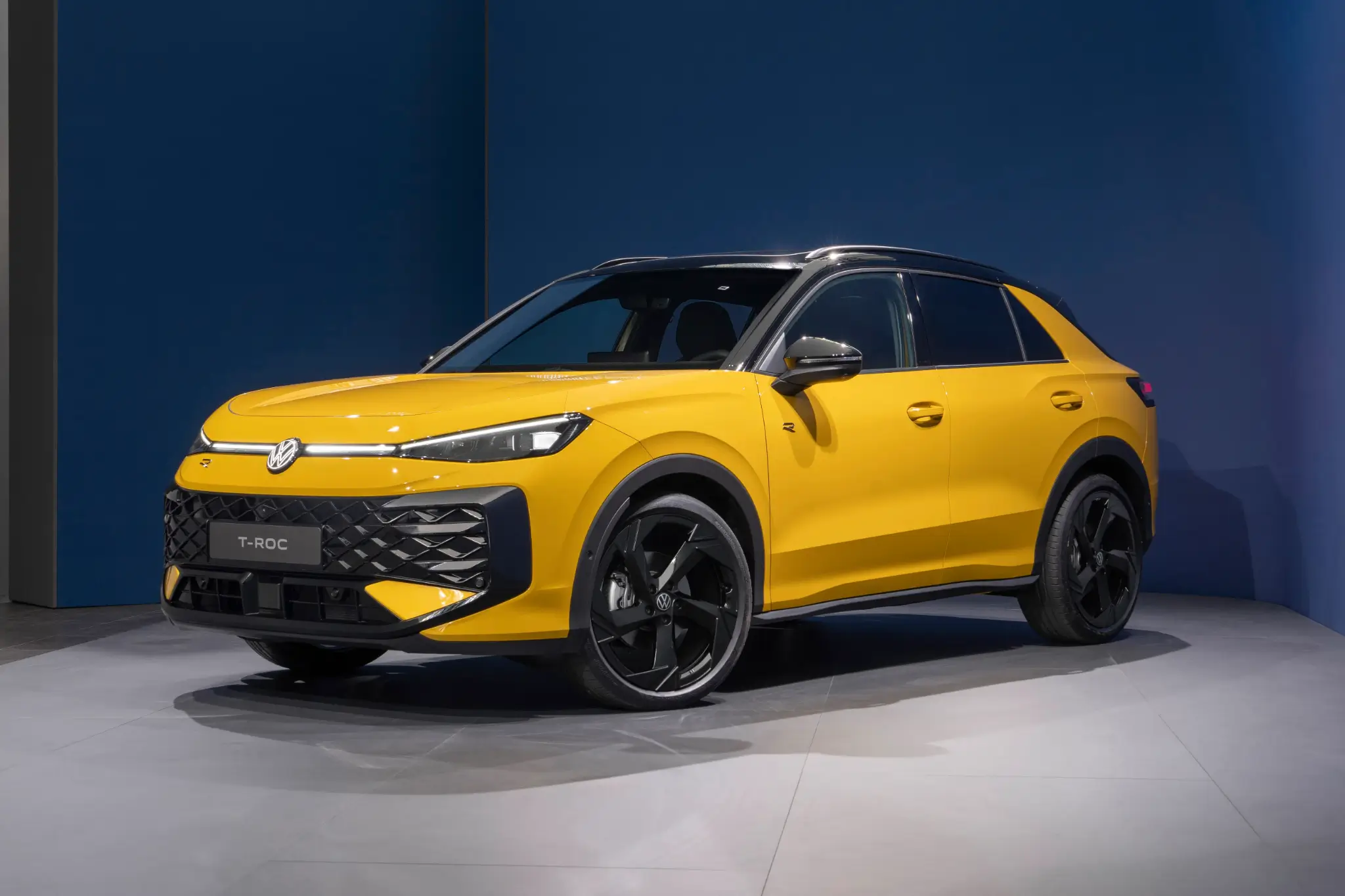 Volkswagen T-Roc 2026, frente 3/4